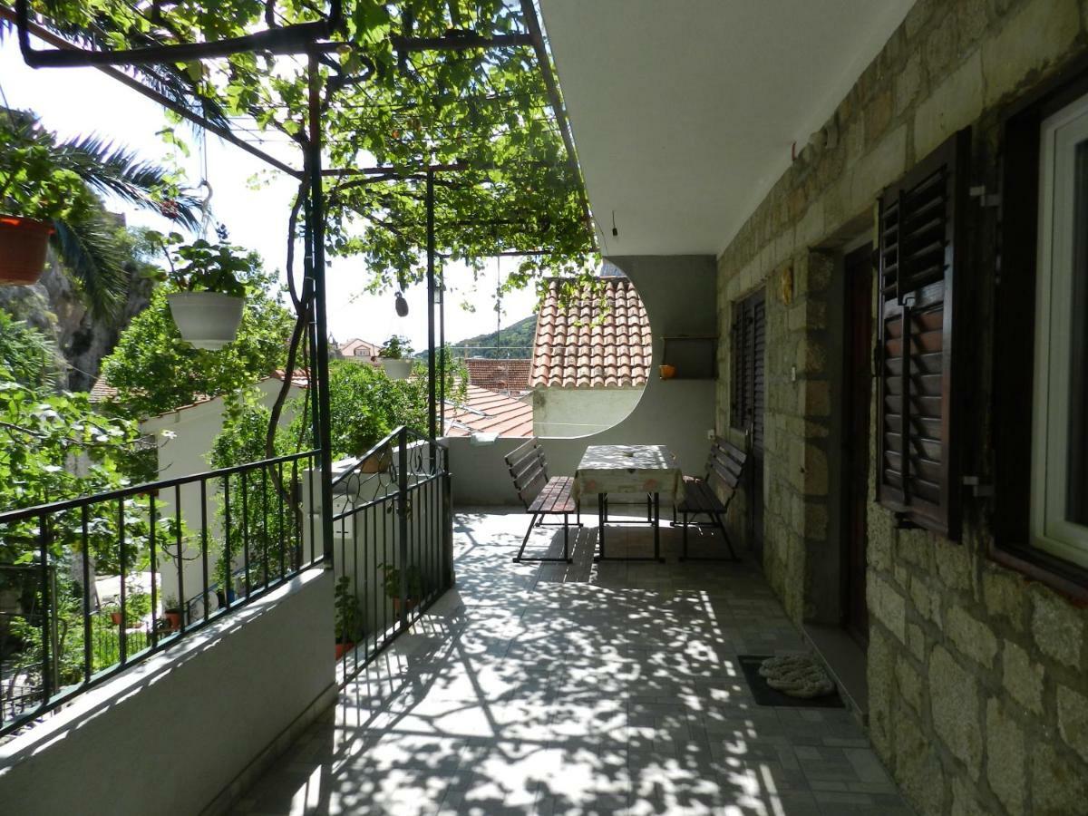 Apartmani Maruncic Omis Exterior photo